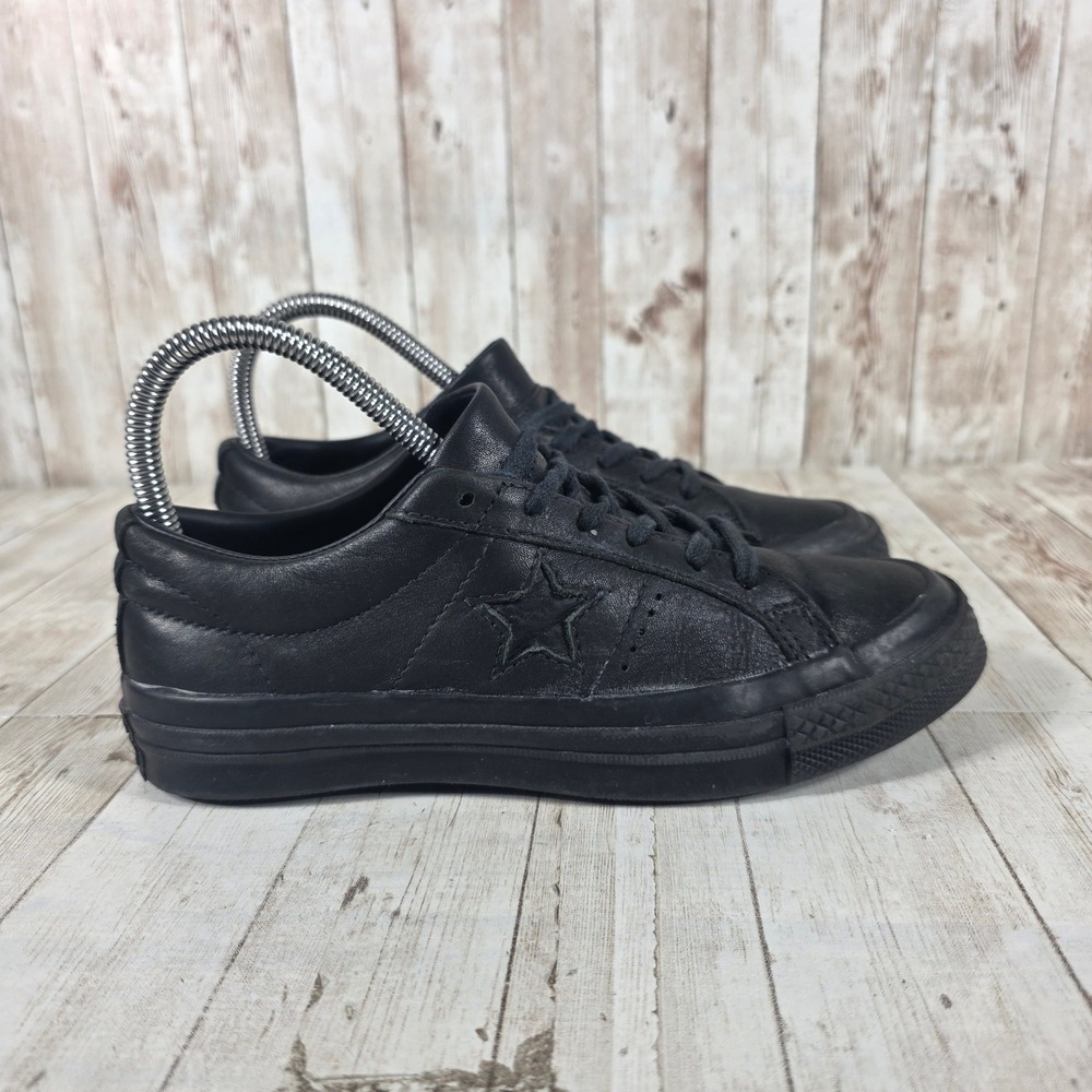 Converse One Star Ox Triple Black Leather Low Top Sneakers 163110C Womens‎ 5.5